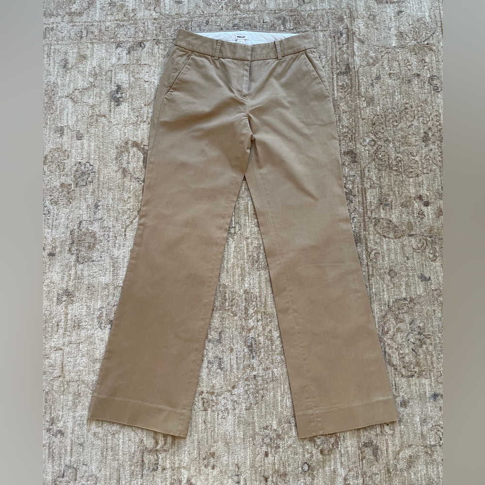 J Crew Khaki’s Size 00